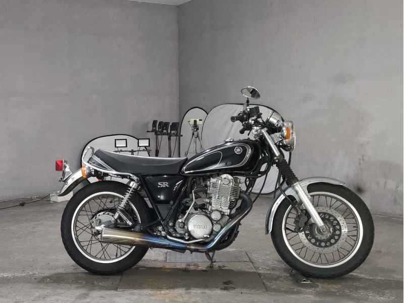 Yamaha SR400 2013