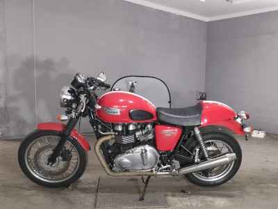 Triumph Thruxton 900 2012