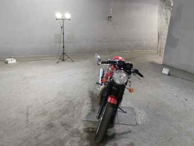 Triumph Thruxton 900 2012