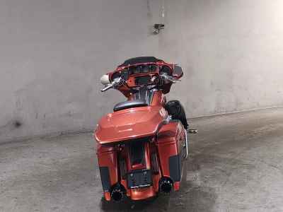 Harley-Davidson Street Glide FLHXSE1920 CVO 2018