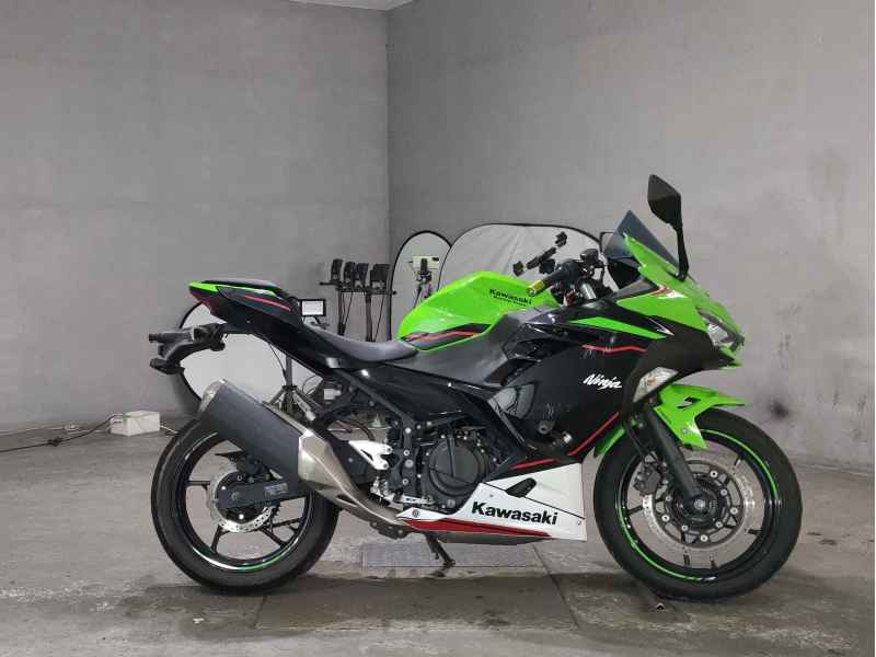 Kawasaki Ninja 400 2020