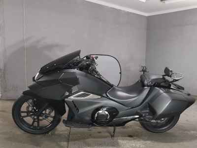 Honda NM4 Vultus 2018