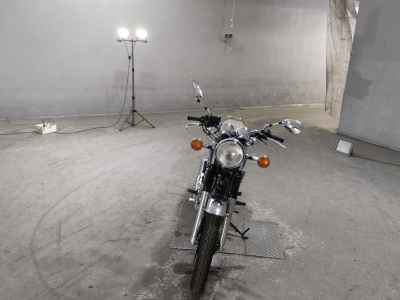 Yamaha SR400 2020
