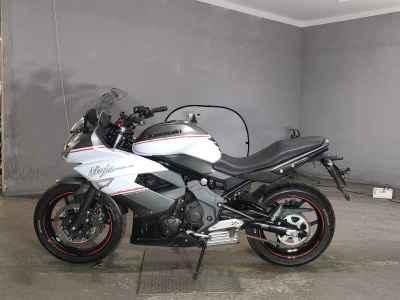 Kawasaki Ninja 400R 2014