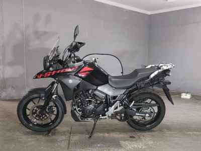 Suzuki V-Strom 250
