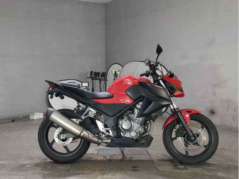 Honda CB250F 2016