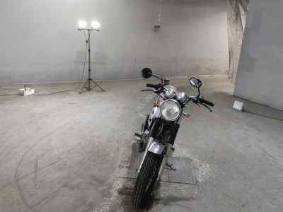 Yamaha SR400 2005