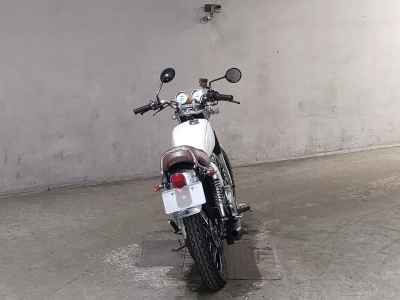 Yamaha SR400 2005