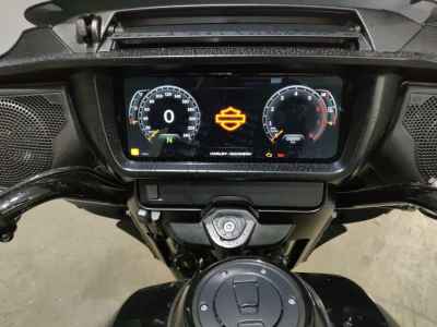 Harley-Davidson Street Glide FLHXST1920 2025