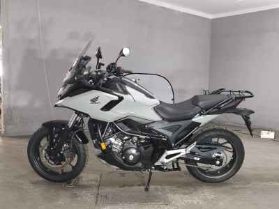 Honda NC750X DCT 2025
