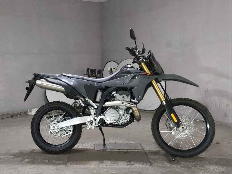 Suzuki DR-Z4SM 2025