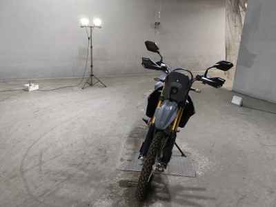Suzuki DR-Z4SM 2025