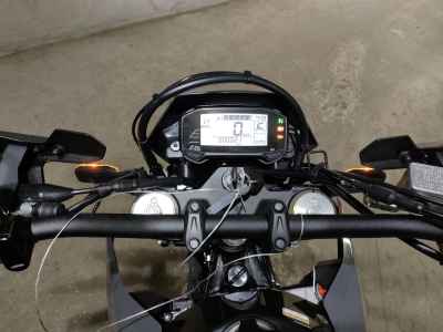 Suzuki DR-Z4SM 2025