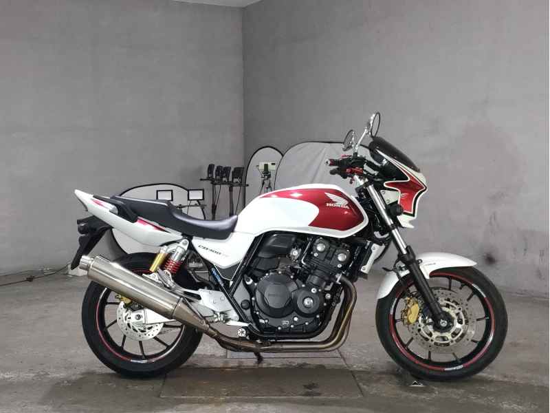 Honda CB400SFV 2016