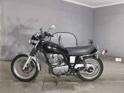 Yamaha SR400 2020