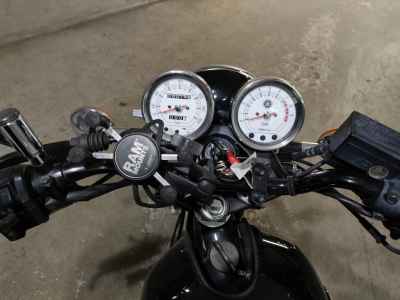 Yamaha SR400 2020