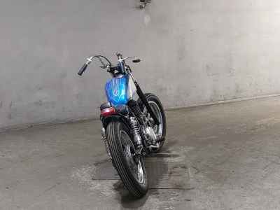 Yamaha SR400 2021