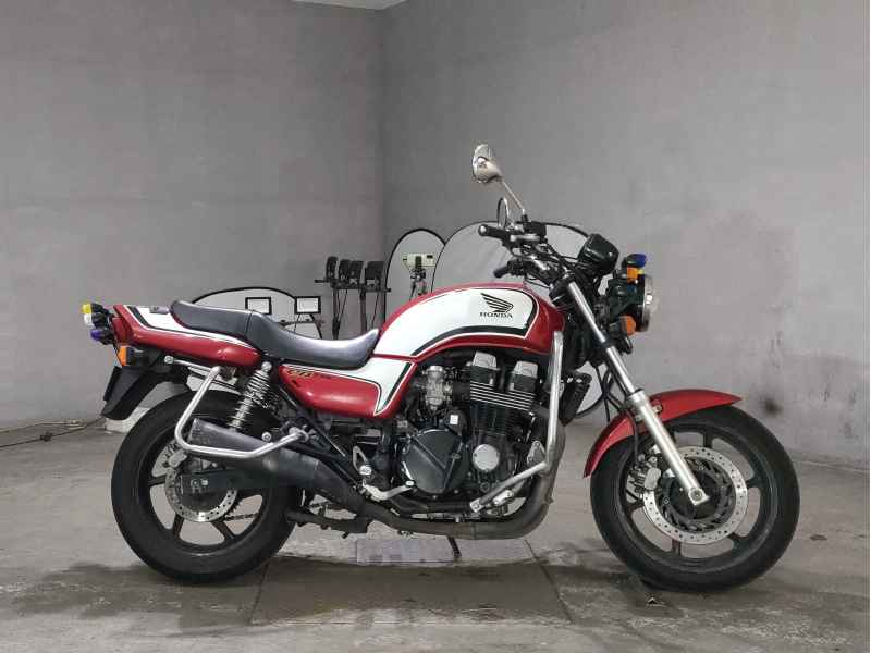 Honda CB750 Training 2005