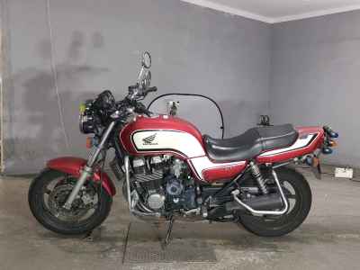 Honda CB750 Training 2005