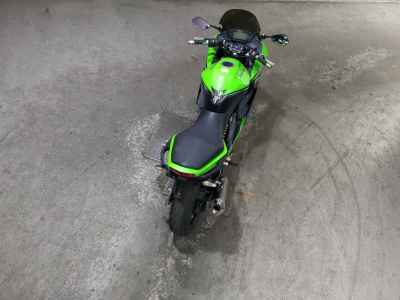 Kawasaki Ninja 400R 2012