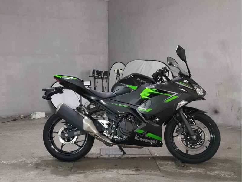 Kawasaki Ninja 400 2023