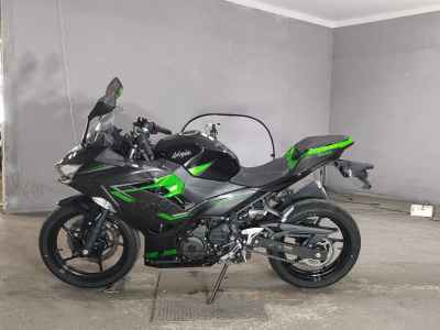 Kawasaki Ninja 400 2023