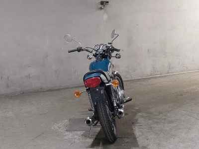 Suzuki GS425