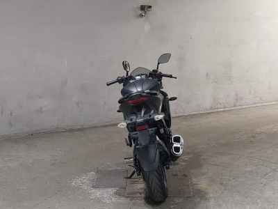 Suzuki Gixxer 250SF
