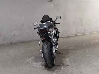Aprilia RS 660 2021