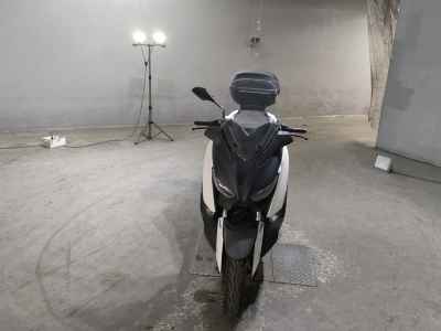 Yamaha XMAX 250