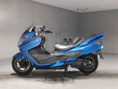 Suzuki Skywave 250M