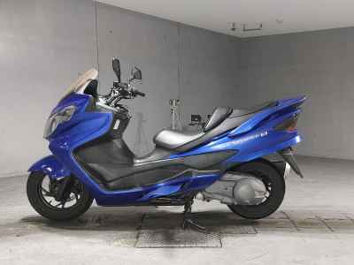 Suzuki Skywave 250S