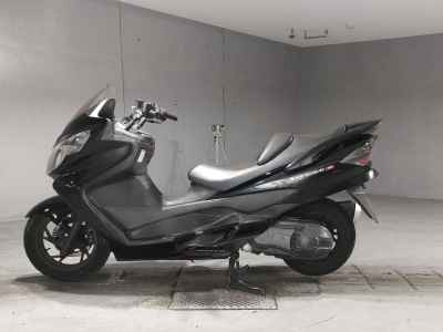 Suzuki Skywave 250M
