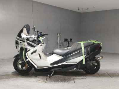 Suzuki Skywave 250