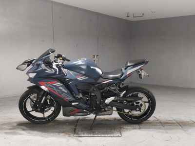 Kawasaki Ninja ZX-25R KRT Edition 2022