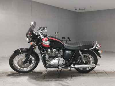 Triumph Bonneville T100 900 2006