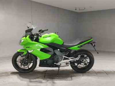 Kawasaki Ninja 400R 2012