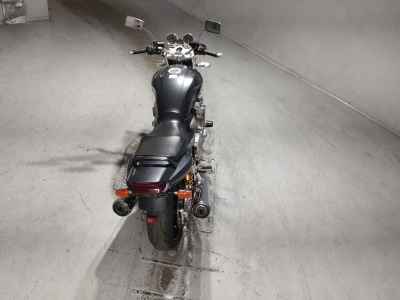 Yamaha XJR1300 2006