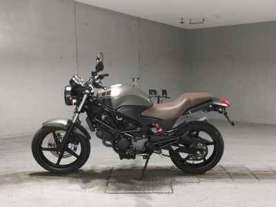 Honda VTR250 2017