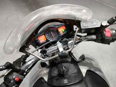 Suzuki GSR400 2007