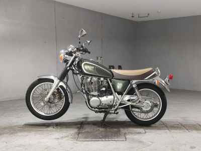 Yamaha SR400 2013