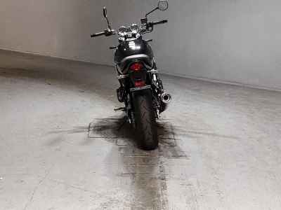 Kawasaki Z900RS 2023