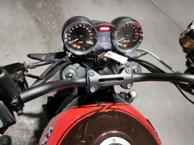 Kawasaki Z900RS 2022