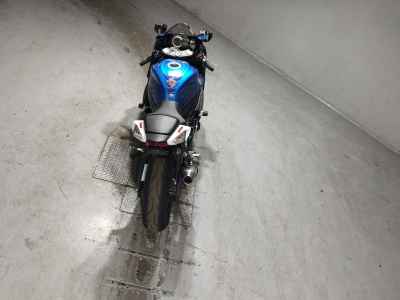 Suzuki GSX-R750 2011