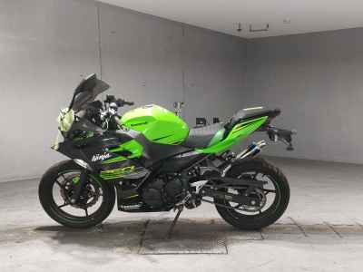 Kawasaki Ninja 250 2018