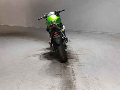 Kawasaki Ninja 400 2015
