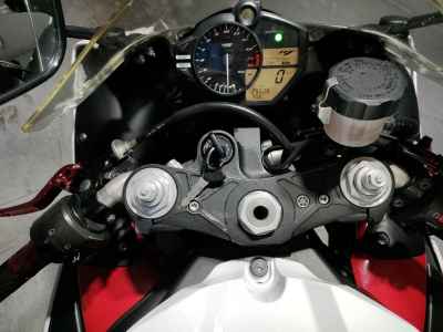 Yamaha YZF-R1 2010