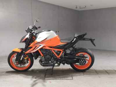 KTM 1290 Super Duke R