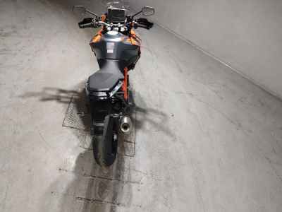 KTM 1290 Super Duke GT