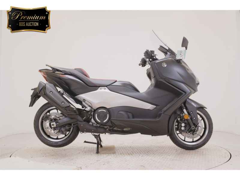 Yamaha TMAX 560 2026